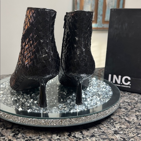 INC International Concepts Black woven Textured Ankle Booties NWT 9.5 - Picture 5 of 13
